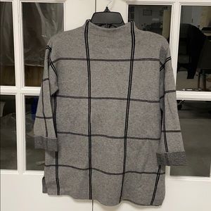 Tahari Womens Sweater